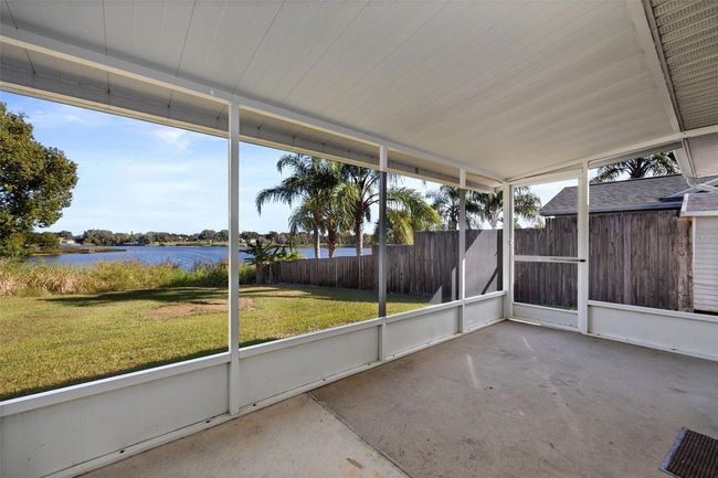 57 Cayman Circle, House other with 2 bedrooms, 1 bathrooms and null parking in Umatilla FL | Image 16