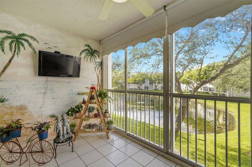 apt-204-10368 Nw 24th Pl, Sunrise, FL, 33322-7013 | Card Image