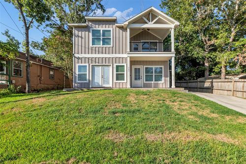 197 Rain Forest Rd, Onalaska, TX, 77360-7919 | Card Image