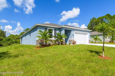 2510 Quincy Avenue Se, House other with 3 bedrooms, 2 bathrooms and null parking in Palm Bay FL | Image 2