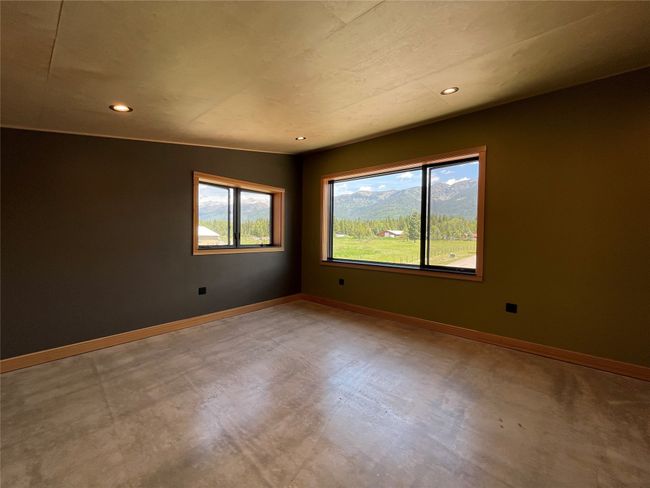 Office Building - Upstairs Office | Image 46
