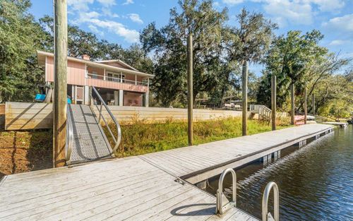 176 Se 989th St, Old Town, FL, 32680-3969 | Card Image