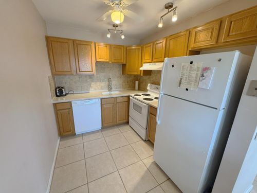 125 Dorset C, Boca Raton, FL, 33434-6103 | Card Image