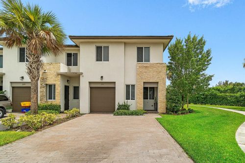 350 Pioneer Way, Royal Palm Beach, FL, 33411-6238 | Card Image