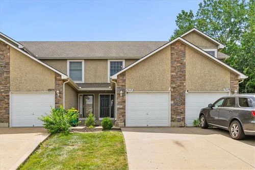 13117 Everett Ct, Kansas City, KS, 66109-5312 | Card Image