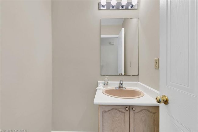 153 - 302 College Ave W, Townhouse with 4 bedrooms, 3 bathrooms and 2 parking in Guelph ON | Image 9