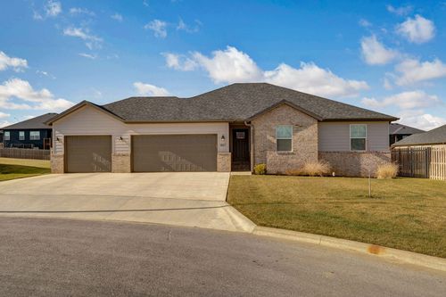 867 S Irontree Ct, Nixa, MO, 65714-4251 | Card Image