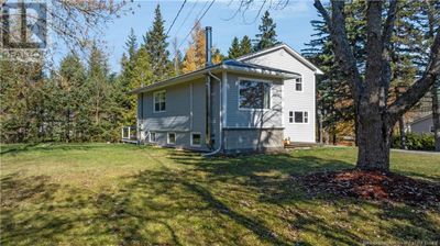 685 Hampton Rd, House other with 4 bedrooms, 2 bathrooms and null parking in Quispamsis NB | Image 3