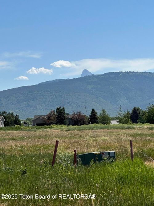 135 Sagewood Dr, Driggs, ID, 83422-4789 | Card Image