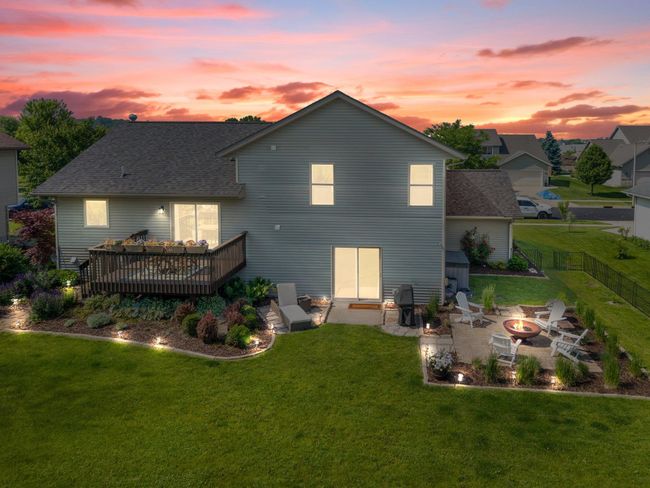 301 Melissa Lane, Home with 3 bedrooms, 3 bathrooms and null parking in Cottage Grove WI | Image 14