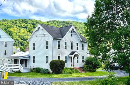 120 School St, SPRING MILLS, PA, 16875-8114 | Card Image