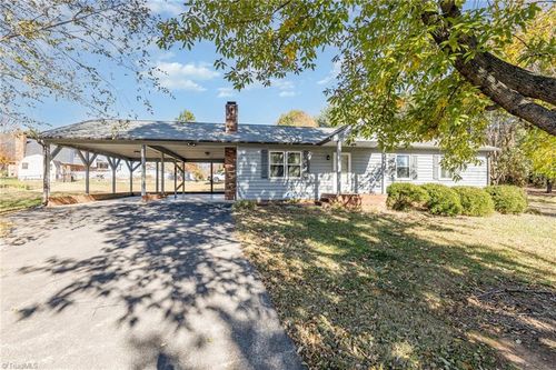 805 Lewisville Clemmons Road, Lewisville, NC, 27023 | Card Image