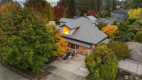 4712 Sw Brace Point Dr, Seattle, WA, 98136-2612 | Card Image