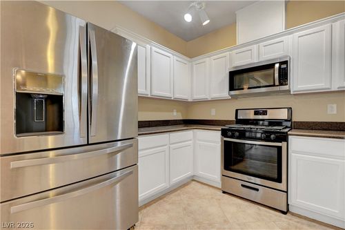 202-4685 Apulia Dr, North Las Vegas, NV, 89084-5470 | Card Image