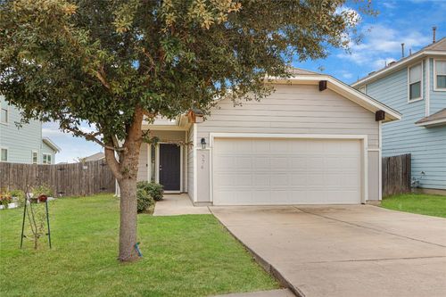 374 Triumph Rd, Buda, TX, 78610-2993 | Card Image