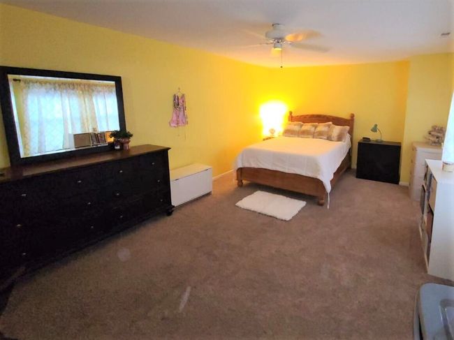 Master Bedroom is HUGE | Image 17