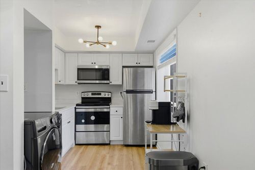 204-3330 S 28th St, ALEXANDRIA, VA, 22302-1343 | Card Image