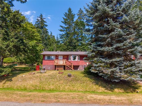 3732 Rum Rd, Pender Island, BC, V0N2M0 | Card Image