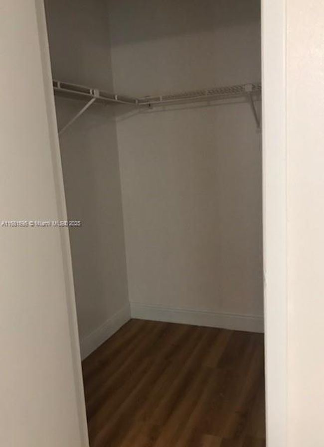 APT-414 - 9999 Summerbreeze Dr, Condo with 1 bedrooms, 1 bathrooms and null parking in Sunrise FL | Image 15