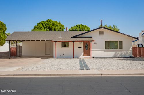 1042 W 9th Pl, Mesa, AZ, 85201-3918 | Card Image