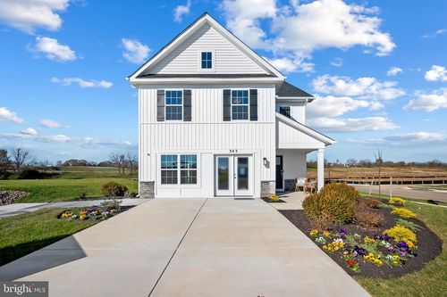 462 Woodgrain Ave, LA PLATA, MD, 20646-4666 | Card Image