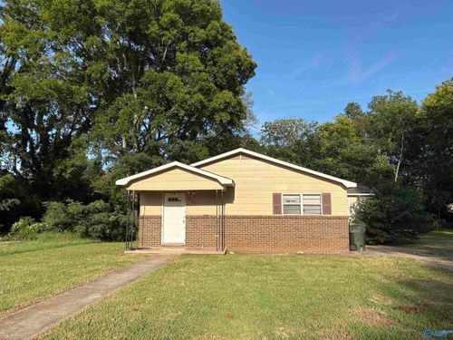 306 12th Ave Nw, Decatur, AL, 35601-2020 | Card Image