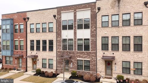 2804 Lewis Ave, SUITLAND, MD, 20746-1803 | Card Image