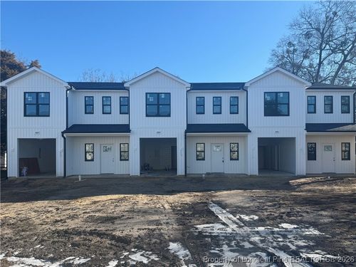 3931 Hamilton St, Hope Mills, NC, 28348-2386 | Card Image