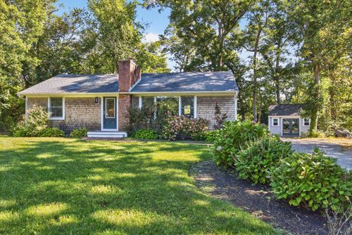 95 S Orleans Rd, Orleans, MA, 02653-3305 | Card Image