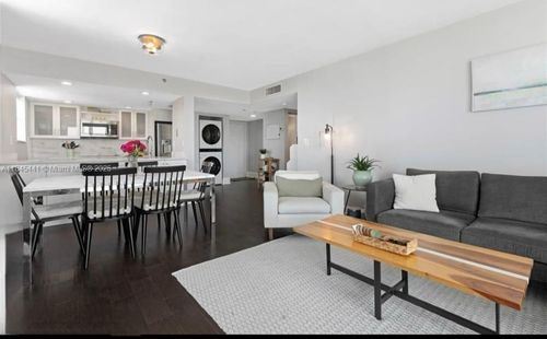 apt-802-2400 Sw 3rd Ave, Miami, FL, 33129-2051 | Card Image