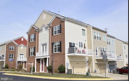 25496 Schooley Mill Ter, CHANTILLY, VA, 20152-5797 | Card Image