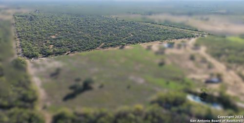 601 Mcannally Ln, Yancey, TX, 78886 | Card Image