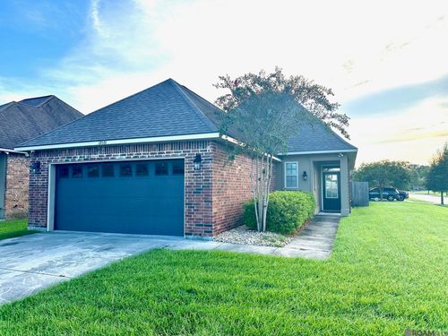 17081 Barque Dr, Prairieville, LA, 70769-3707 | Card Image