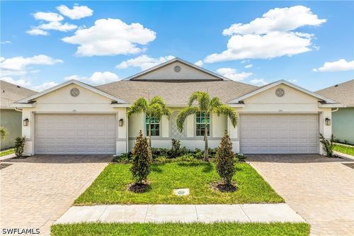 8316 Bridgewater Dr, NORTH FORT MYERS, FL, 33917-4010 | Card Image