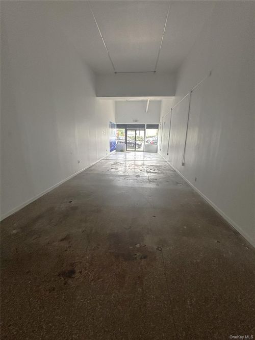 350 Nassau Rd, Roosevelt, NY, 11575-1350 | Card Image