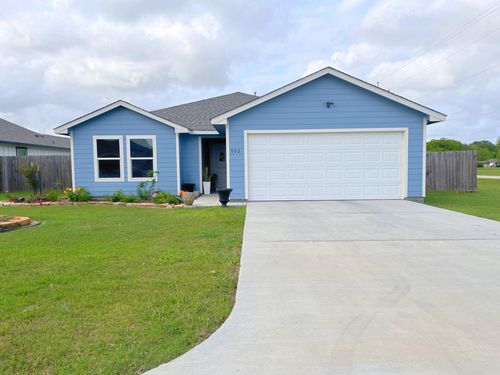 702 Flycatcher Dr, Palacios, TX, 77465-2154 | Card Image