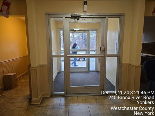 apt-6a-245 Bronx River Rd, Yonkers, NY, 10704-3705 | Card Image