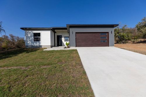 320 Kahana Ln, Bastrop, TX, 78602-6041 | Card Image