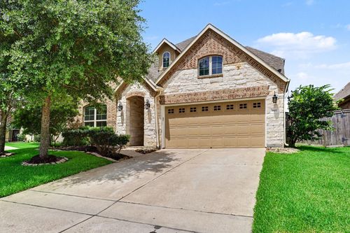 9411 Chase Hollow Ln, Cypress, TX, 77433-5168 | Card Image