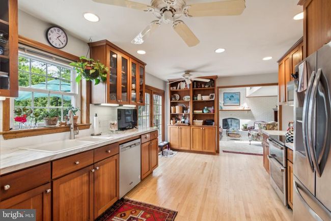 9 Still Run Dr, House other with 4 bedrooms, 3 bathrooms and null parking in MICKLETON NJ | Image 10