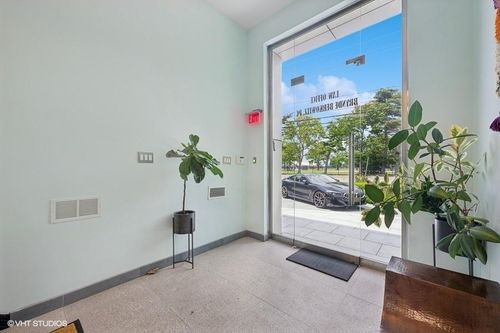 1710 Hempstead Tpke, East Meadow, NY, 11554-1032 | Card Image