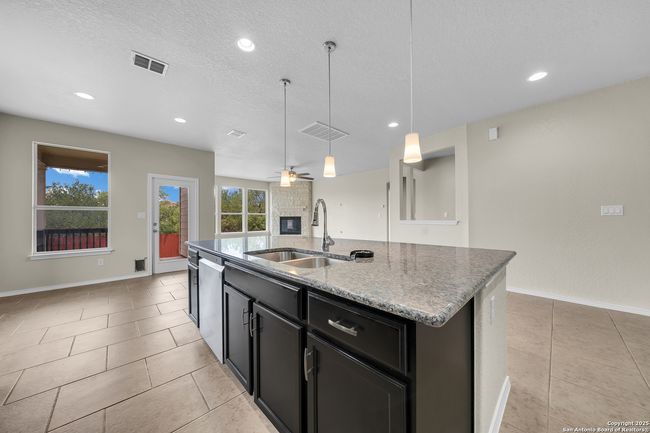 12739 Gruene Pass, House other with 4 bedrooms, 3 bathrooms and null parking in San Antonio TX | Image 15