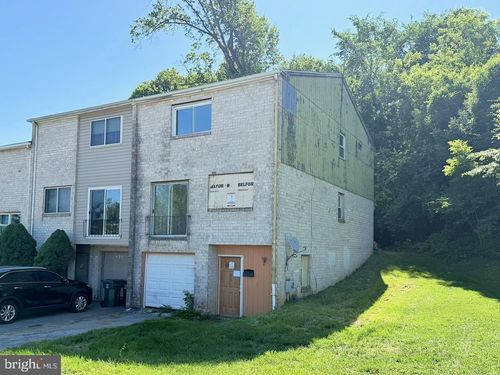 215 Andrew Rd, Coatesville, PA, 19320-2559 | Card Image