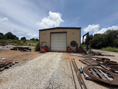 1609 N Spring Street, Harrison, AR, 72601 | Card Image