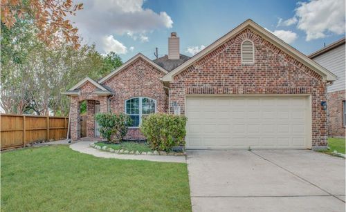 17603 Memorial Falls Dr, Tomball, TX, 77375-8701 | Card Image