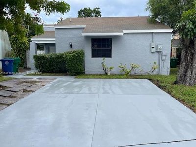 2421 Sw 84th Ave, House other with 2 bedrooms, 2 bathrooms and null parking in Miramar FL | Image 1