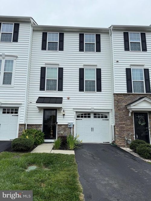 26-147 Old Cedarbrook Rd, WYNCOTE, PA, 19095-2043 | Card Image