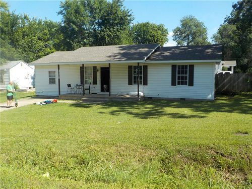 108 Ne Boston Street, Gravette, AR, 72736 | Card Image