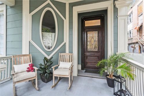 apt-c-2222 Carondelet St, New Orleans, LA, 70130-5883 | Card Image