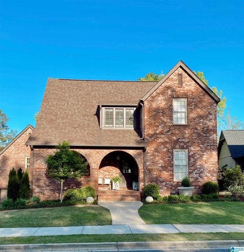 1584 James Hill Dr, HOOVER, AL, 35226-4700 | Card Image